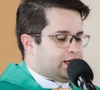 O padre Danilo César foi acusado de intolerância religiosa contra Preta Gil ao comentar a morte da cantora: religioso questionou se orixás haviam ressuscitado a cantora