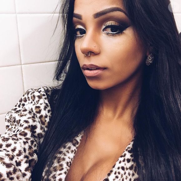 Em seu canal, Brunna Gonçalves dava dicas de maquiagens e beleza