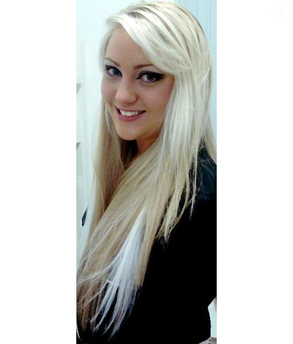 Bárbara Jankavski sempre gostou de ter os seus cabelos loiros e lisos