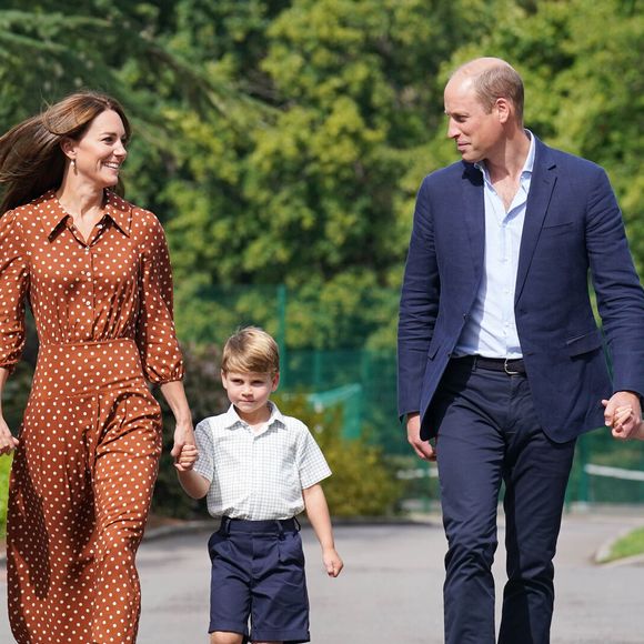 Kate Middleton e Príncipe William são pais de Louis, George e Charlotte.