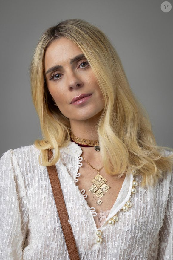 Carolina Dieckmmann interpreta Leila na novela ‘Vale Tudo’