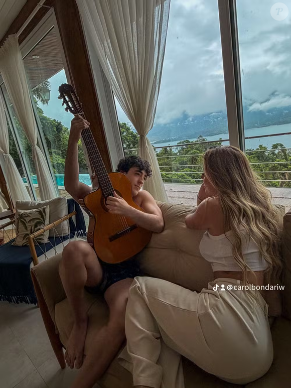 A novidade rapidamente repercutiu entre seguidores, que deixaram mensagens de carinho, mas também demonstraram surpresa com a diferença de idade entre os dois. Nos comentários, não faltaram opiniões divergentes.