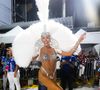 Adriane Galisteu é musa da Portela e encerrou os desfiles das escolas de samba do Rio em 2025 com a escola de samba
