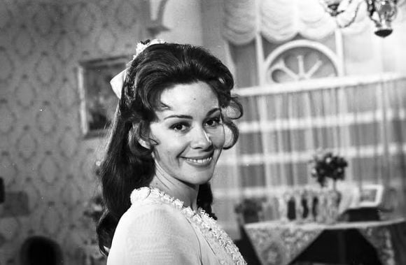 Nivea Maria foi protagonista de 'A Moreninha', que ganhou duas versões na Globo nas décadas de 1960 e 1970