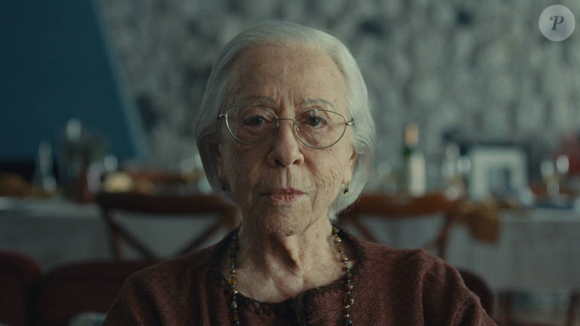 A atriz Fernanda Montenegro revelou, por meio da filha, o medo constante de passar por uma crise financeira