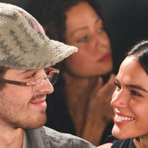 Bruna Marquezine e João Guilherme voltaram a ser vistos juntos no Rio de Janeiro neste sábado (07)