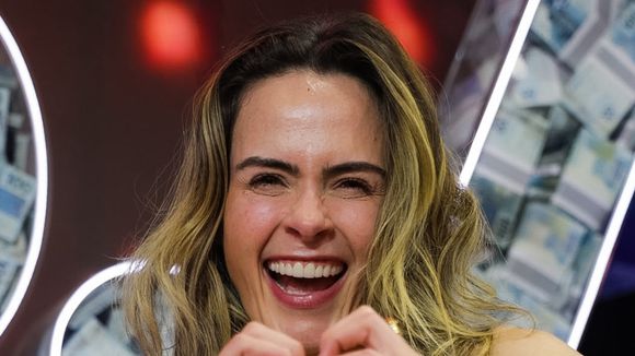 Quanto os R$ 5,7 milhões de Ana Paula Renault, campeã do 'BBB 26', podem render por mês? Especialista em mercado financeiro com 25 anos de atuação opina sobre futuro da campeã: 'Não precisa fazer loucura'