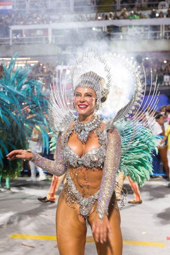 A defesa pela beleza real foi uma das principais bandeiras de Paolla Oliveira