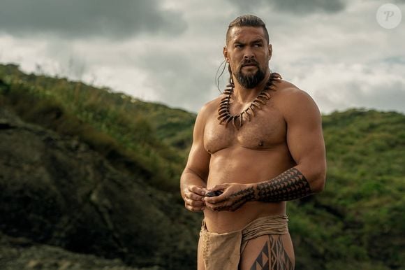 Jason Momoa celebra 47 anos em alta na carreira. Depois de protagonizar o épico histórico 'Chief of War' para o Apple TV+ e antes de chamar atenção como Blanka no filme 'Street Fighter', o ator revela a tradição familiar que despertou sua paixão por cervejas de qualidade