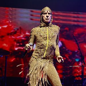 Ney Matogrosso reagiu à fala de Xuxa Meneghel no Domingão com Huck após a apresentadora citá-lo em um debate sobre machismo e etarismo na televisão