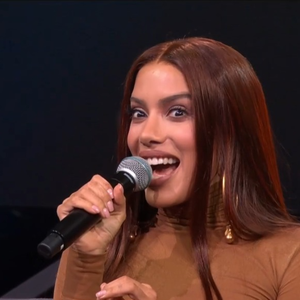 Depois de protagonizar climões com participantes, Anitta decidiu elogiar as apresentações no Estrelas da Casa e provocou reações na web