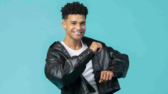 Poucos sabem, mas Lucas Leto, o Sardinha de 'Vale Tudo', só topou a 'Dança dos Famosos' após ajuda de atriz da Globo para vencer o medo