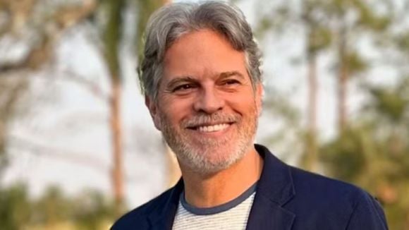 Nem ator, nem músico: o cocheiro Josué de 'Terra Nostra', Juan Alba seguiu duas paixões profissionais que poucos imaginam — uma delas faz sucesso até hoje