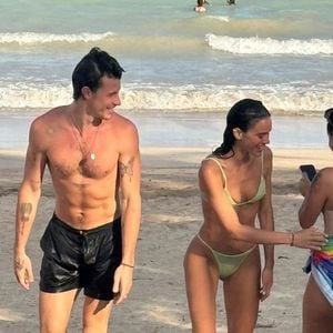 Antes de voltar para casa, Shawn Mendes passou o réveillon com Bruna Marquezine em Alagoas