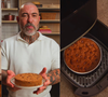 Com manteiga, açúcar e chocolate: descobri com o Henrique Fogaça, do 'MasterChef Brasil', uma torta cookie na airfryer tão fácil que virou vício em casa