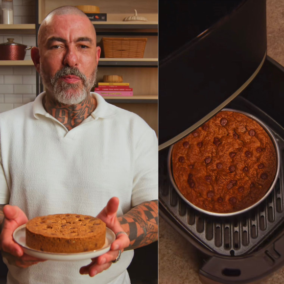 Com manteiga, açúcar e chocolate: descobri com o Henrique Fogaça, do 'MasterChef Brasil', uma torta cookie na airfryer tão fácil que virou vício em casa