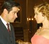 A novela 'Chocolate com Pimenta' é referência no casamento de Jacira (Flávia Reis) quando a personagem ganha uma caixa de chocolate com pimenta.