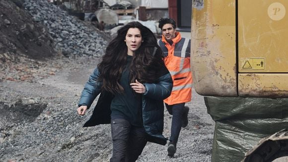 Tem apenas seis episódios, está disponível na Netflix e é uma das melhores minisséries de suspense dos últimos anos