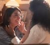 Clarice (Carol Castro) recupera a memória em Garota do Momento e pde perdão a Beatriz (Duda Santos) na novela Vale Tudo