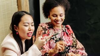 De acordo com a psicologia, as pessoas que tiram fotos de suas refeições compartilham estas 9 qualidades únicas