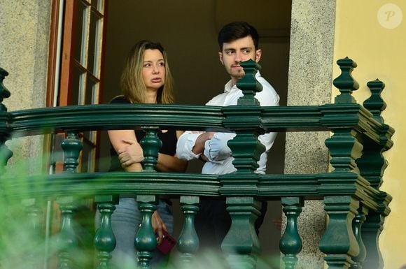 Corpo de Laura Cardoso é velado por neta e bisneto - atriz de 98 anos foi casada por 3 décadas, ficando viúva no começo dos anos 1980