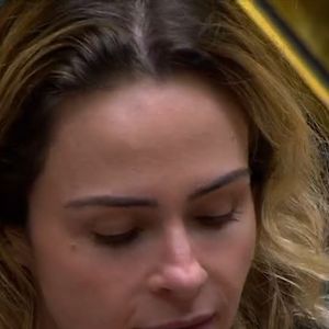 Mesmo favorita, Ana Paula Renault pode perder o favoritismo na reta final do BBB 26, segundo análise psicológica