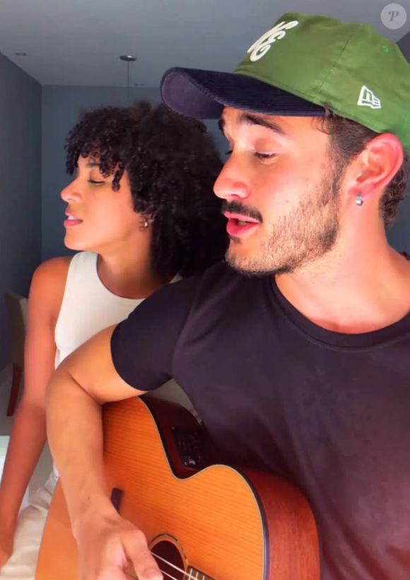 Filipe Bragança e Ramille chegaram a gravar um vídeo cantando um dueto que encantou os fãs