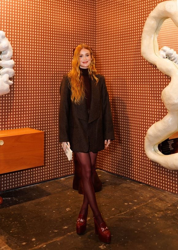 Marina Ruy Barbosa deu show de sensualidade no editorial