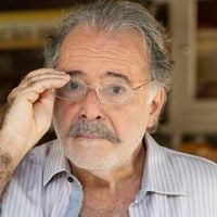 A psicologia confirma que os aposentados permanecem em silêncio porque perderam a única identidade pela qual eram valorizados, e não porque não tenham nada a dizer