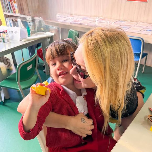 Maria Alice foi citada por Virginia Fonseca ao falar sobre diferenças na criação dos filhos durante live no Instagram