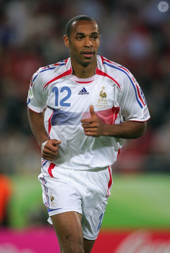 Ídolo da França nas Copas de 1998 e 2006, Thierry Henry iniciou um novo capítulo fora dos gramados ao se tornar acionista do clube italiano Como