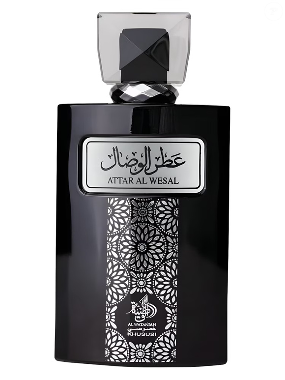 Com toque cítrico e sensação de roupa limpa, Attar Al Wesal é uma aposta certeira para quem prefere fragrâncias leves e versáteis