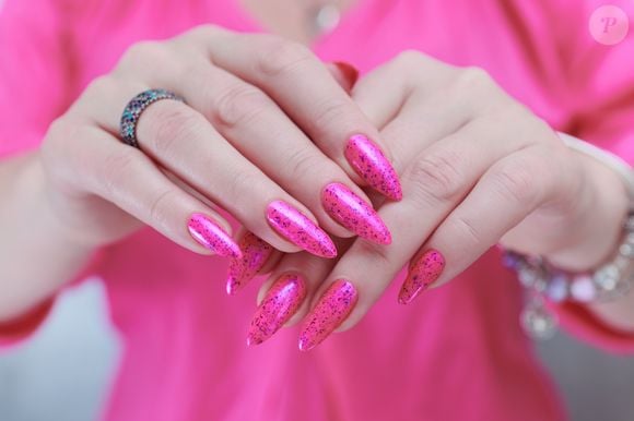 Unhas de comprimento moderado sempre resistirão melhor do que unhas extremamente compridas
