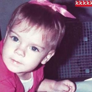 Carolina Dieckmmann ainda bebê