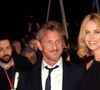Sean Penn afirmou ter vontade de queimar suas duas estatuetas do Oscar