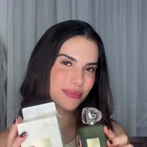 Internautas apontam semelhança entre o clássico Orange Blossom Cologne, da Jo Malone London, e um perfume popular vendido no Brasil