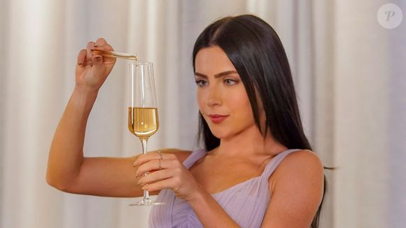 Cena de Jade Picon como a vilã Soraia em ‘Tudo por Uma Segunda Chance’, 1ª novela vertical da  Globo ganha bordão 'bebe, lacraia, bebe'