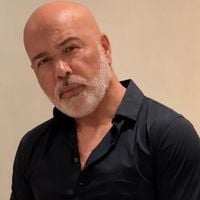 URGENTE! Morte do cantor Rick Sollo, da dupla Rick e Renner, é confirmada aos 59 anos; helicóptero foi encontrado após queda em SC