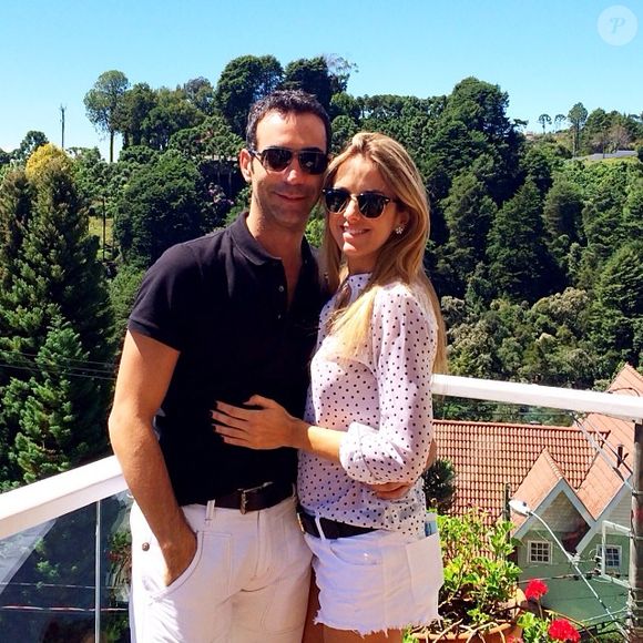 Ticiane Pinheiro e César Tralli juntos após apresentadora assumir a relação com o jornalista da Globo