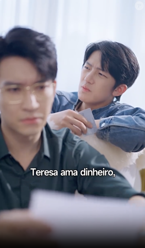 Então, os irmãos que cresceram com ela passam a se arrepender de suas atitudes, mas tarde demais