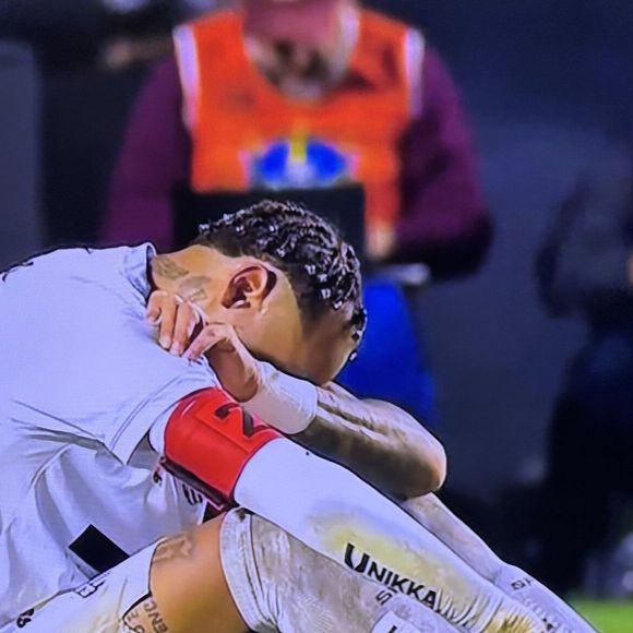 A derrota histórica sofrida por Neymar aconteceu logo após o festão de 30 anos de Bruna Marquezine