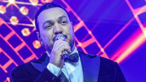 Nem choro, nem grito: Belo teve a melhor reação possível ao ver público chamando 'Viviane Araújo' em show após cena com a ex na novela 'Três Graças'