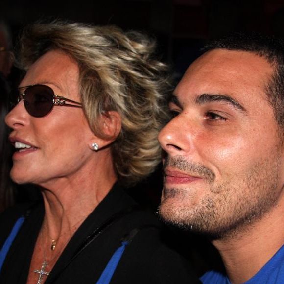 Ana Maria Braga subiu ao altar pela terceira vez em 2007 com Marcelo Frisoni