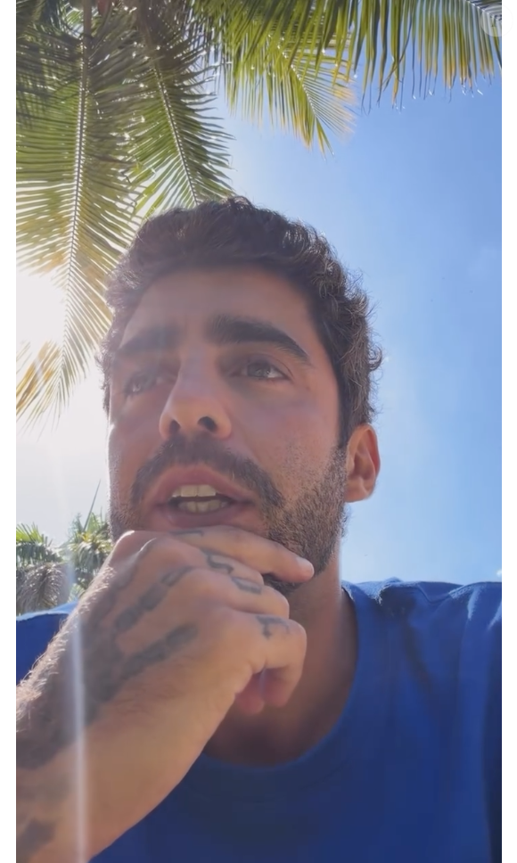 Em seu vídeo, Pedro Scooby afirmou que não comentará mais sobre o assunto e também não irá mais expor os filhos nas redes sociais
