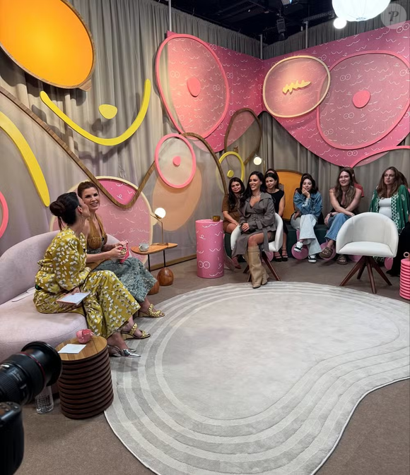 Grávida, Bruna Biancardi comentou sobre como lida com as críticas, e os burburinhos envolvendo sua família na web, durante entrevista recente no podcast.