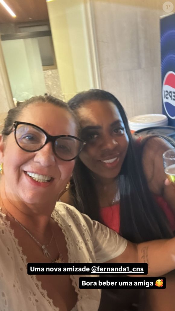 Mãe de Virgínia, Margareth, registra encontro com mãe de Vini Jr. no Rio de Janeiro após viagens da filha