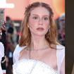Bem-vinda de volta, Amália! Marina Ruy Barbosa revive ‘Deus Salve o Rei’ com vestido branco transparente, corset e 2.160 cristais que brilham em Veneza. Fotos!