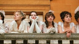 Essa nova série de época da Netflix é baseada em um dos maiores romances de Jane Austen e quer destronar 'Bridgerton' e 'The Crown'