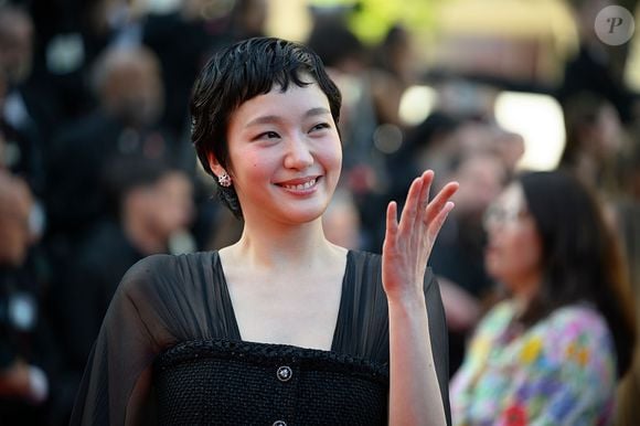 Kim Go-eun (de Goblin) exibiu corte de cabelo pixie em Cannes 2025