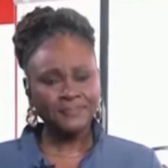 Janaina Nunes se emocionou ao vivo ao comentar a polêmica envolvendo Virgínia Fonseca e os debates sobre racismo nas redes sociais